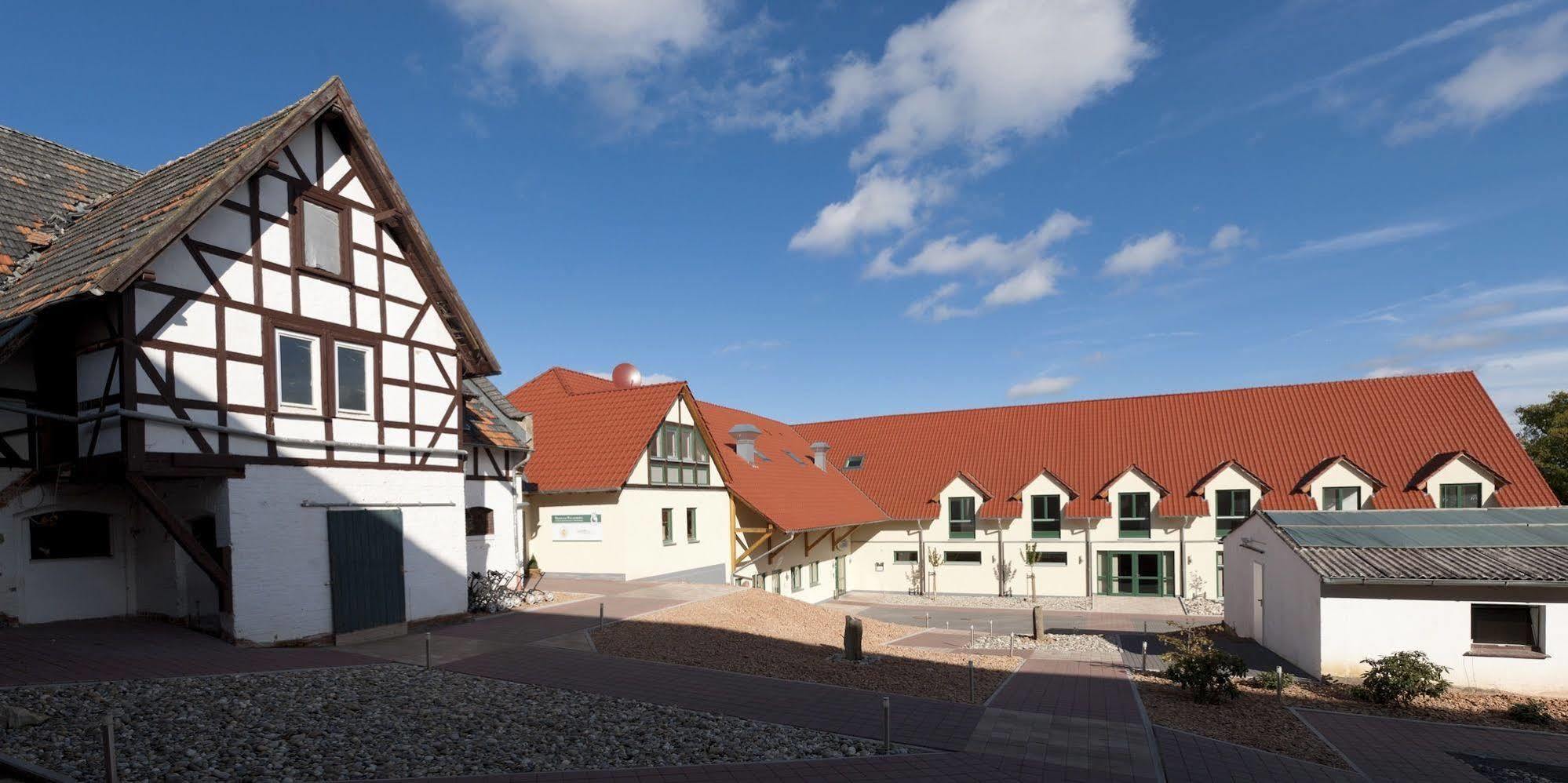 Lauterbach Apartments Golfpark Schlossgut Sickendorf מראה חיצוני תמונה