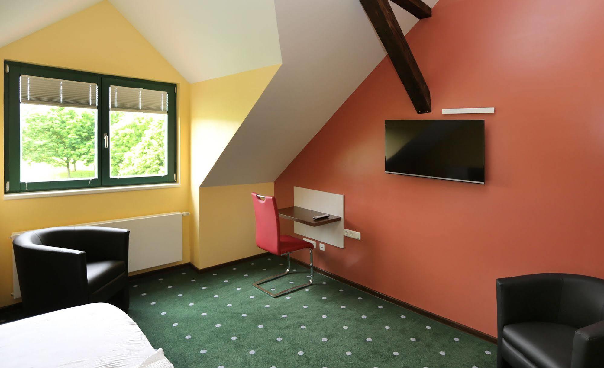 Lauterbach Apartments Golfpark Schlossgut Sickendorf מראה חיצוני תמונה