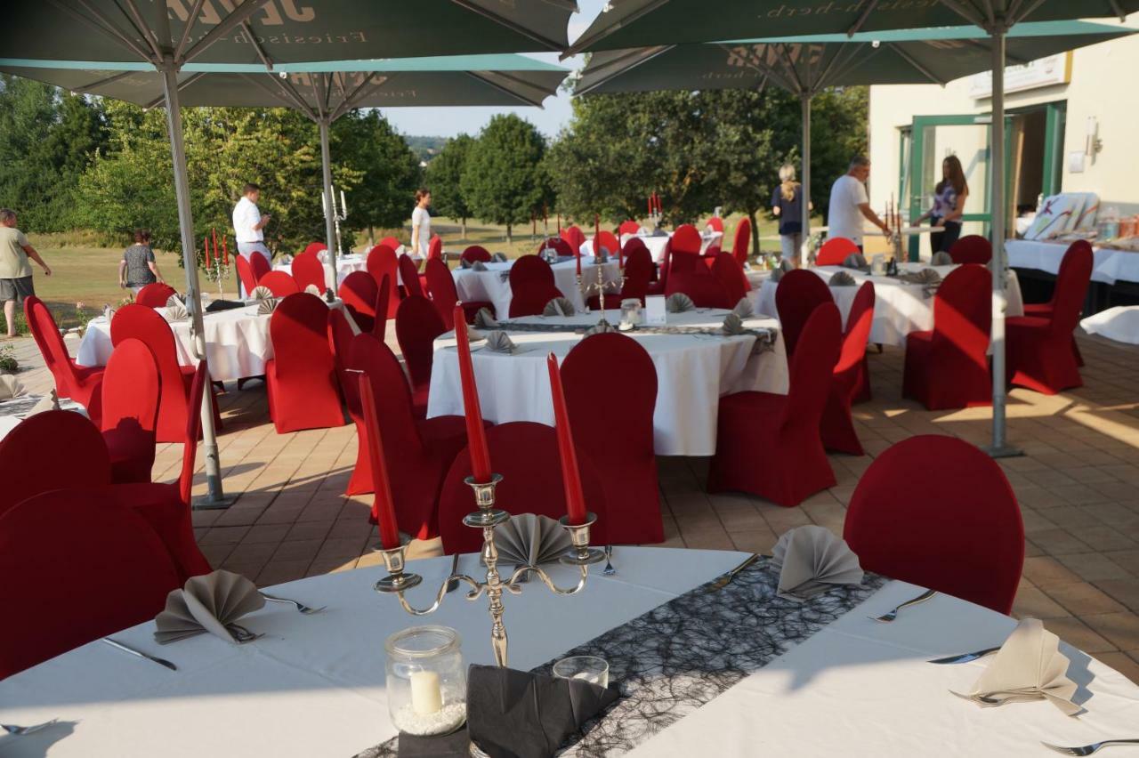 Lauterbach Apartments Golfpark Schlossgut Sickendorf מראה חיצוני תמונה