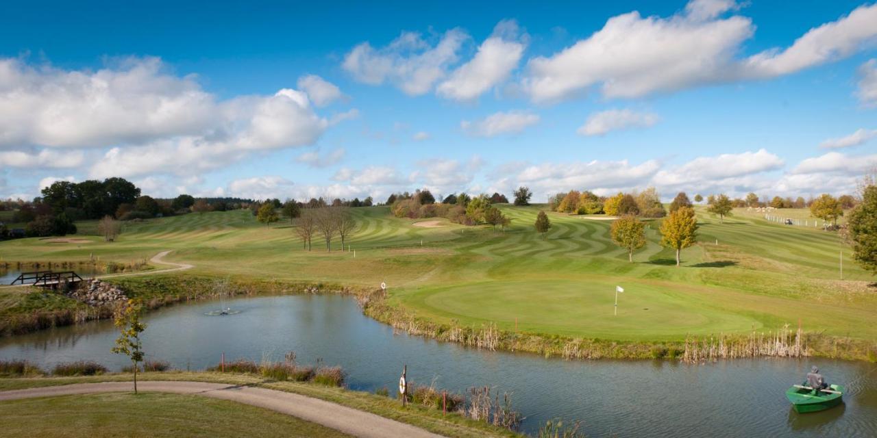 Lauterbach Apartments Golfpark Schlossgut Sickendorf מראה חיצוני תמונה